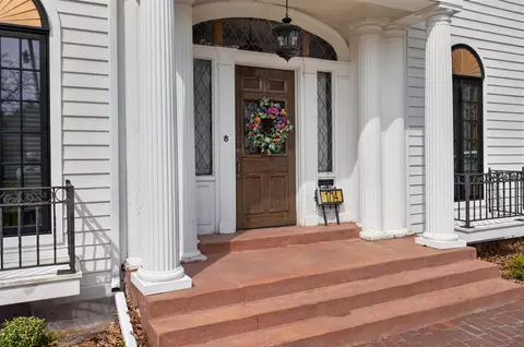 Exterior - 1714 4th, Jackson, MI 49203 photo 3 of 12