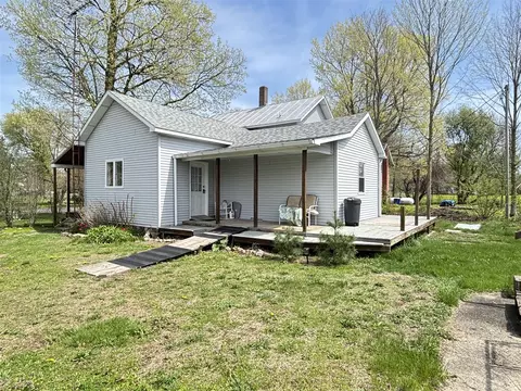 Exterior - 1011 E Copeland, Montgomery, MI 49255 photo 3 of 6