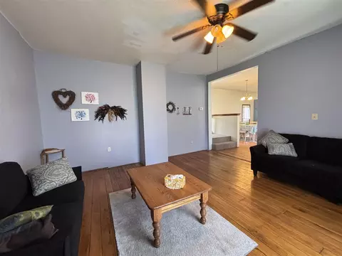 Living - 1011 E Copeland, Montgomery, MI 49255 photo 2 of 2