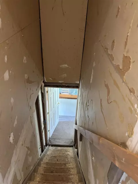 Entry Way - 1011 E Copeland, Montgomery, MI 49255 photo 1 of 1