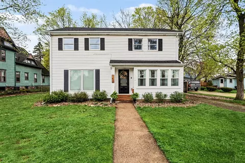 112 W Spruce, Marshall, MI 49068