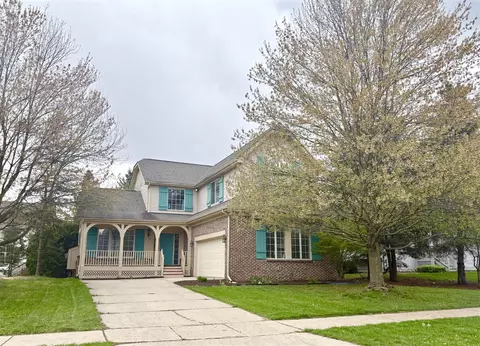 5611 Versailles, Ann Arbor, MI 48103