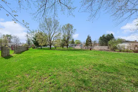 E Tremblay, Vicksburg, MI 49097