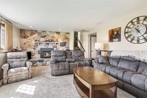 Living - 8759 15 12 Mile, Marshall, MI 49068 photo 4 of 4
