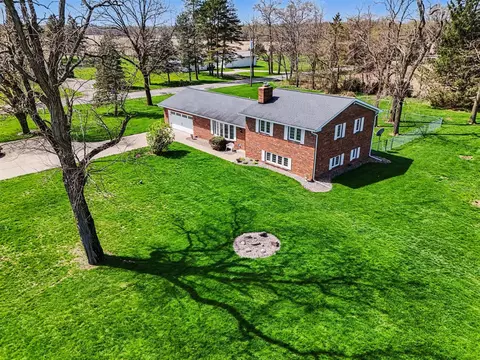 View/Area - 8759 15 12 Mile, Marshall, MI 49068 photo 1 of 2