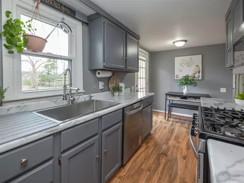Kitchen - 9150 Alidor, Schoolcraft, MI 49087 photo 1 of 3