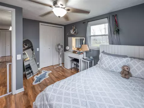 Bedroom - 9150 Alidor, Schoolcraft, MI 49087 photo 2 of 5
