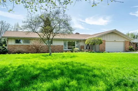 1636 S Bonny Bruce, Stevensville, MI 49127