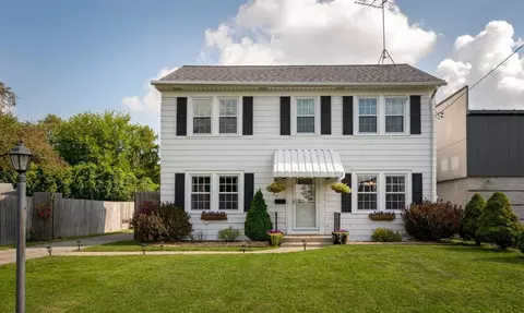627 Marywood, Grand Rapids, MI 49505