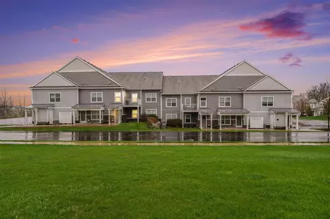 3519 Crystal Riv, Wyoming, MI 49418