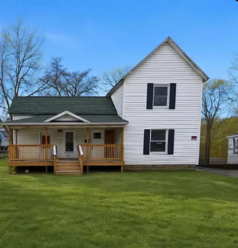 217 Lincoln, Allegan, MI 49010