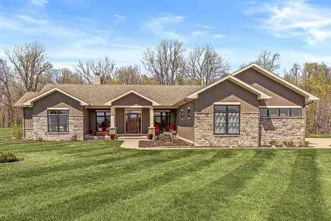 10353 Jill, Berrien Springs, MI 49103