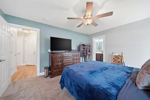 Bedroom - 5178 Stone Riv, Jackson, MI 49201 photo 6 of 6