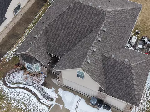 34387 Ann Arbor, Livonia, MI 48150