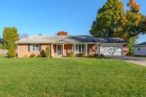 2426 Hemlock, Portage, MI 49024