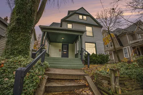 262 Hollister, Grand Rapids, MI 49506