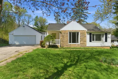 3109 Courtlandt, Kalamazoo, MI 49004