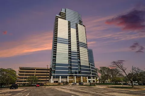 335 Bridge #1900, Grand Rapids, MI 49504