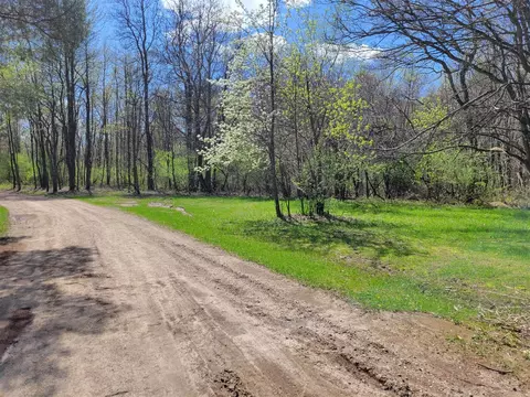 24228 Miami, Grand Junction, MI 49056