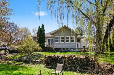 Exterior - 326 W Chart, Plainwell, MI 49080 photo 2 of 5