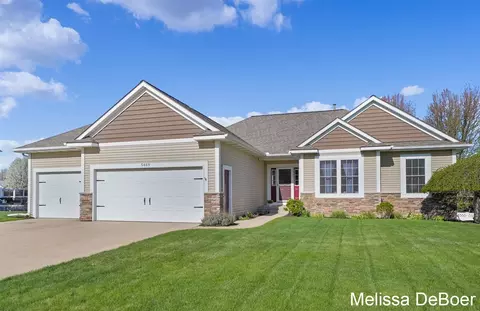 5469 Stevendale, Hudsonville, MI 49426