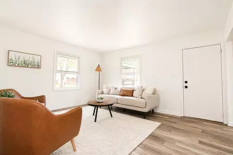 Living - 1026 Rose, Marshall, MI 49068 photo 3 of 3