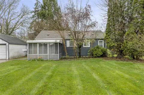 5757 Arcola, Garden City, MI 48135