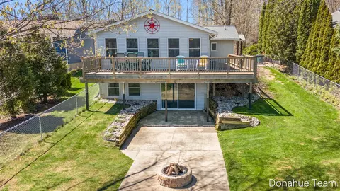 4460 S Sherman, Fremont, MI 49412