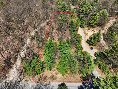 N Juniper, Mears, MI 49436 photo 3