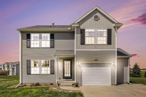 8889 Cowley, Richland, MI 49083