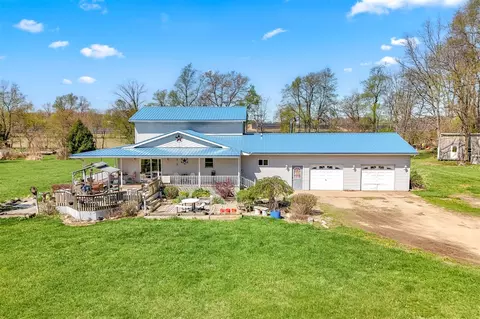 320 Jonesville, Jonesville, MI 49250