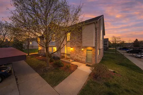 42779 Lilley Pointe, Canton, MI 48187