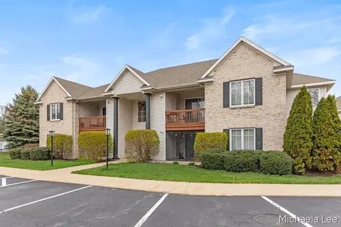 12265 S Crystal Waters #5, Holland, MI 49424