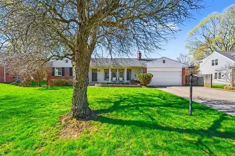 1658 Millbrook, Grand Rapids, MI 49508