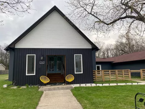 1342 S S Pkwy, Muskegon, MI 49442