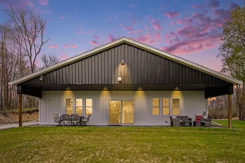 2545 Lorraine, Allegan, MI 49010