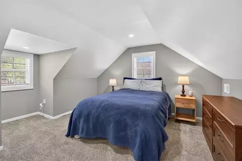 Bedroom - 937 Varden, Jackson, MI 49202 photo 1 of 4