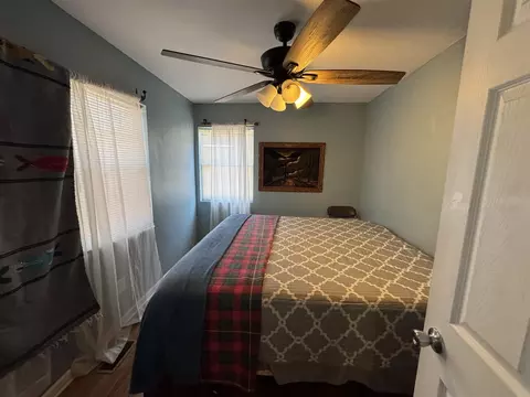 Bedroom - 5084 Sandy Run, Sears, MI 49679 photo 3 of 4
