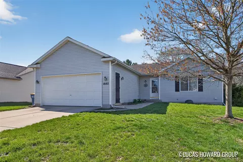 1602 Northbend, Grand Rapids, MI 49505