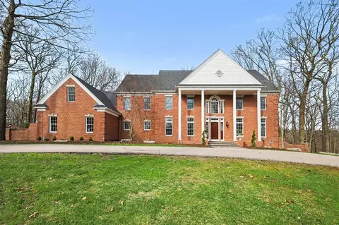 1233 Ballybunion, Grand Rapids, MI 49546