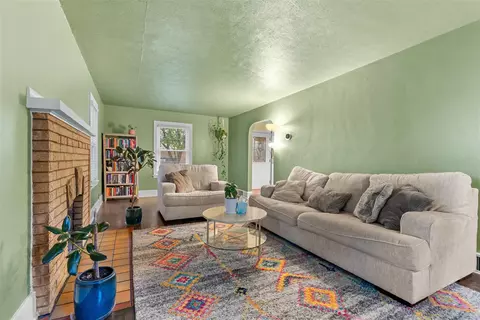 Living - 312 N Riverview, Parchment, MI 49004 photo 2 of 2