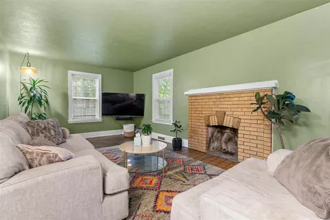 Living - 312 N Riverview, Parchment, MI 49004 photo 1 of 2