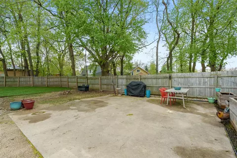 Exterior - 312 N Riverview, Parchment, MI 49004 photo 2 of 4