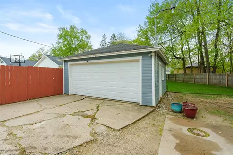 Exterior - 312 N Riverview, Parchment, MI 49004 photo 3 of 4