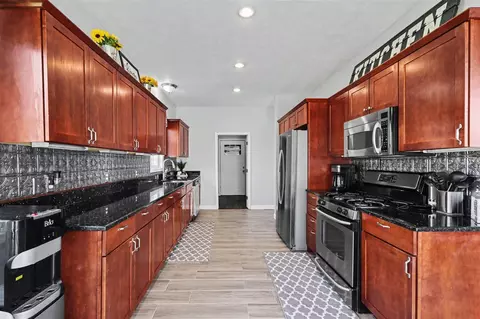 Kitchen - 10064 Eightway, Plainwell, MI 49080 photo 2 of 3
