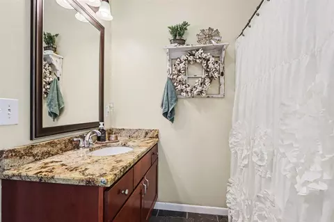 Bath - 10064 Eightway, Plainwell, MI 49080 photo 3 of 3