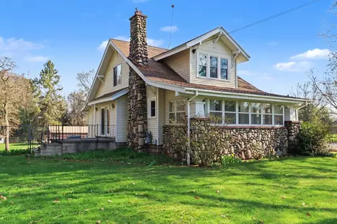 Exterior - 1554 W Ellis, Belding, MI 48809 photo 9 of 10