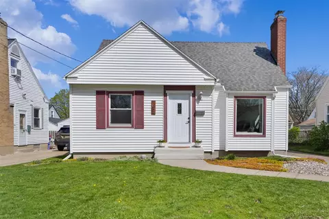1664 Fremont, Grand Rapids, MI 49504
