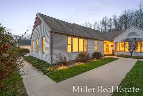 1532 Liberty, Hastings, MI 49058