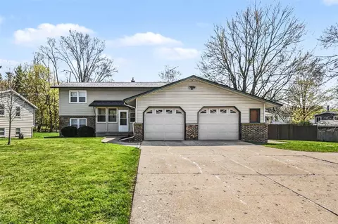958 68th, Grand Rapids, MI 49508